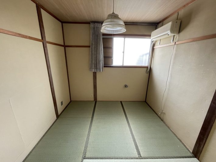 春日井市坂下町　U様邸　天井クロス・壁塗装・畳・襖工事