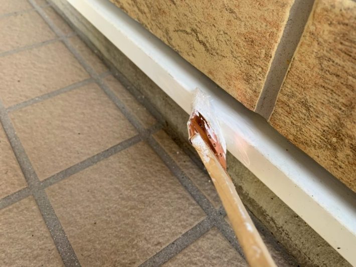 錆止め
密着性を良くし、金属の腐食を防ぐ効果があります。